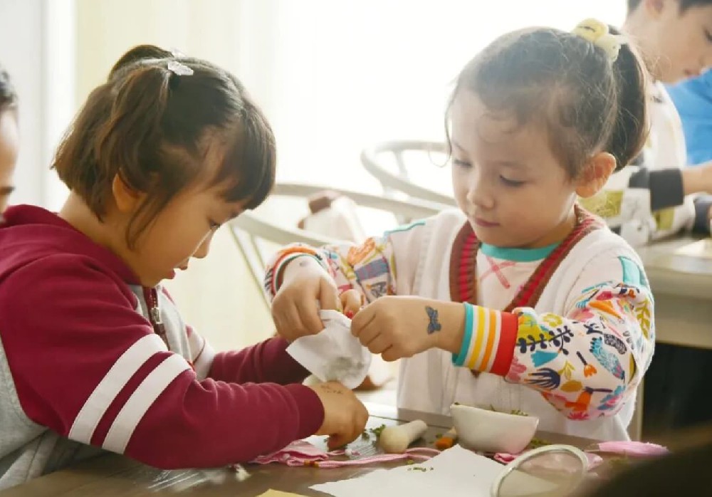 冬日暖阳，一起趣玩 | 梁丰贝灵幼儿园冬日实践活动